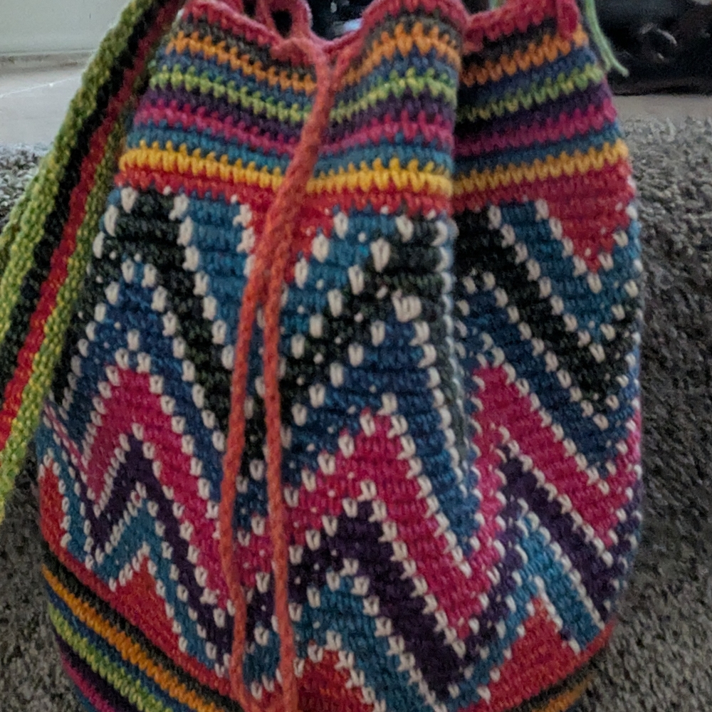 Super Hippie Seventies Design Multicolor Chevron Women's Handbag